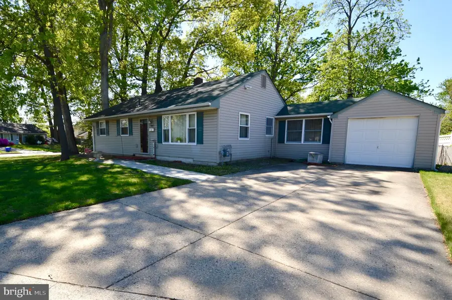 207 Phillips Ave, Magnolia, NJ 08049 - #2