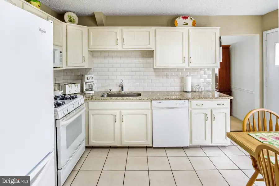 101 Wilson Ave, Blackwood, NJ 08012 - #2