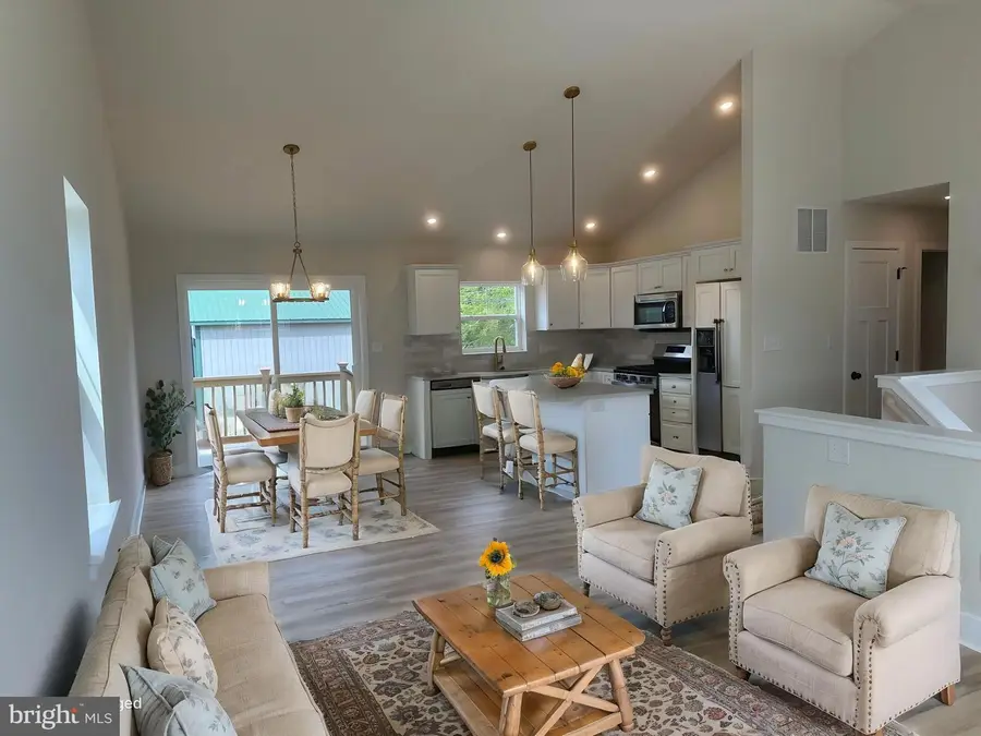 8 Oxford Ave, Gloucester City, NJ 08030 - #2