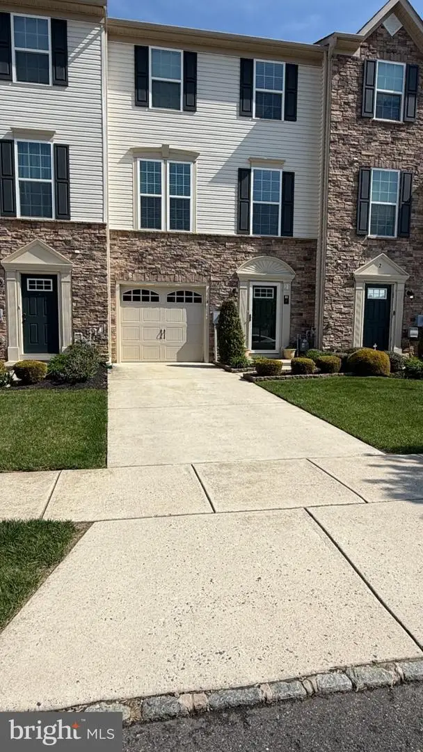 4 Farm Field Ln, Sicklerville, NJ 08081 - #1