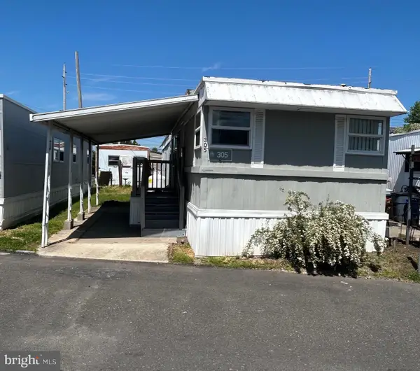 305 Barwood Ave., GLOUCESTER CITY, NJ 08030