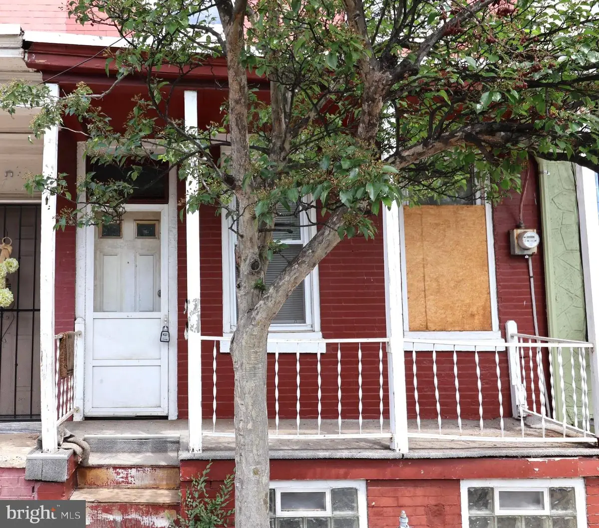573 Line St, Camden, NJ 08103 - #1