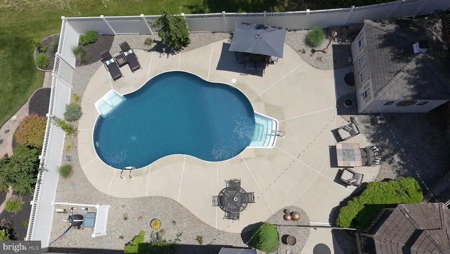 26 Raintree Dr, Sicklerville, NJ 08081 - #3