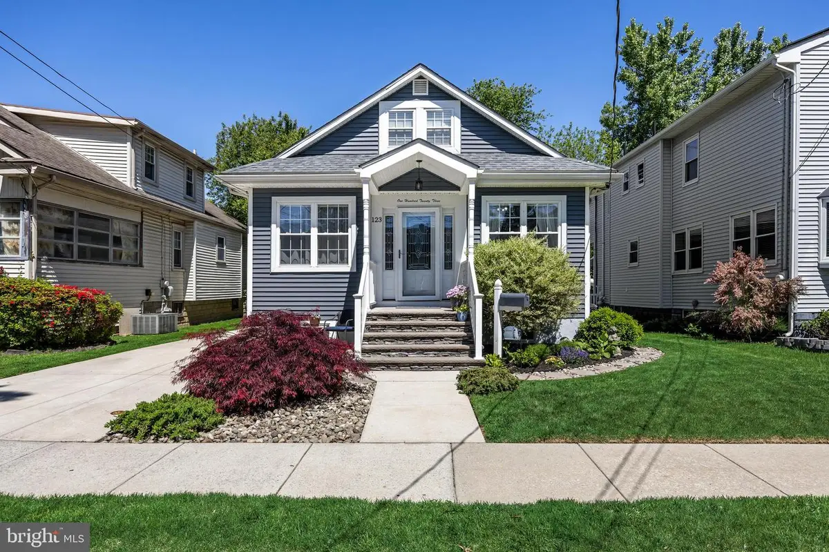 123 E Oakland Ave, Haddon, NJ 08107 - #1