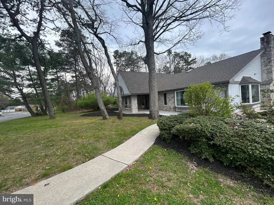 10 Loft Mountain Dr, Sicklerville, NJ 08081 - #2