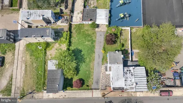 731 Cherry St, CAMDEN, NJ 08103