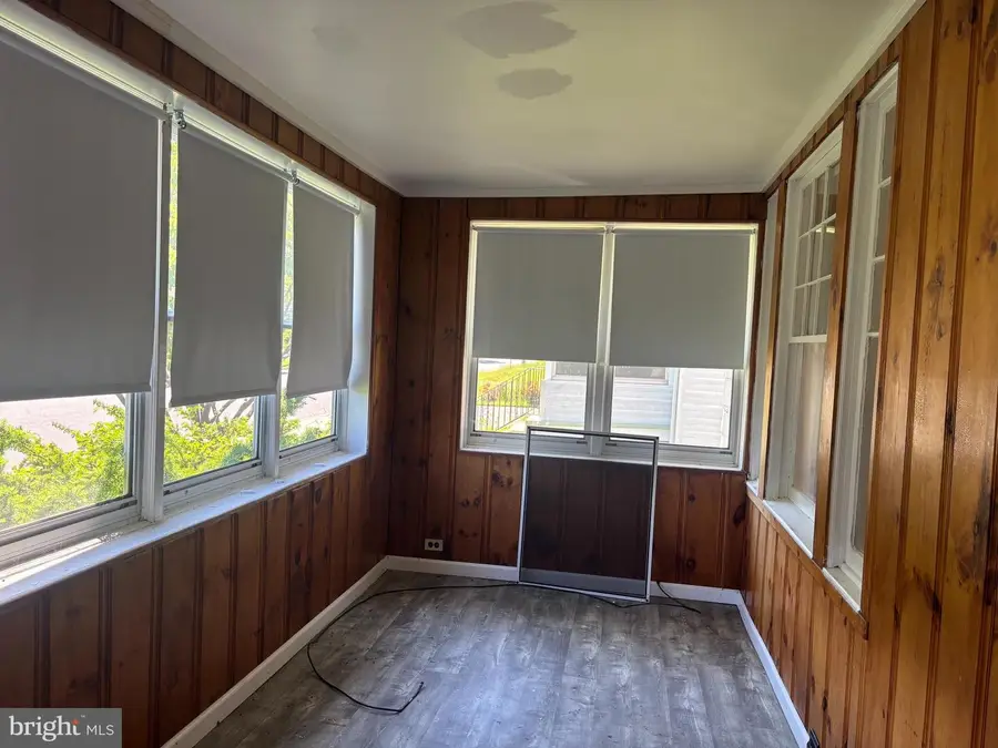 52 Park Blvd, Clementon, NJ 08021 - #3
