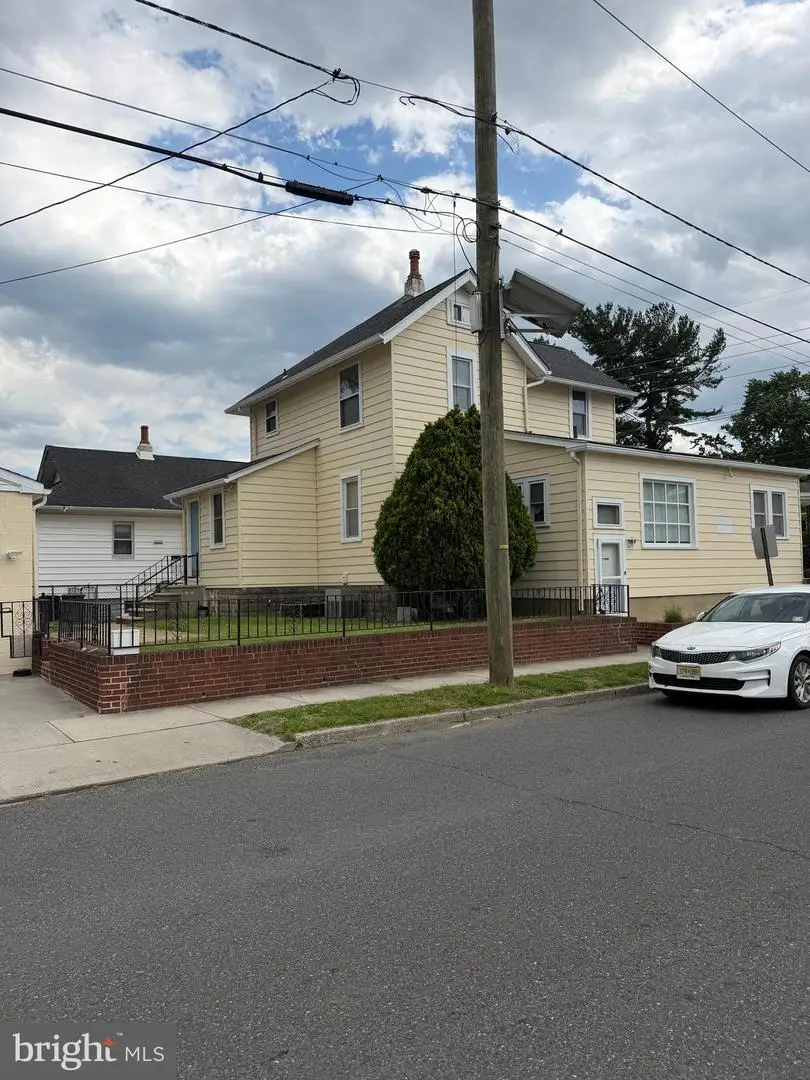 1017 Market St, Gloucester City, NJ 08030 - #3