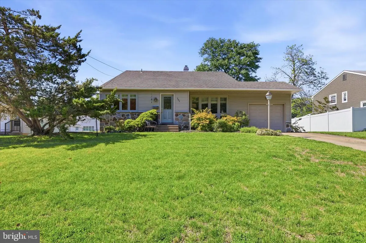 305 Tearose Ln, Cherry Hill, NJ 08003 - #1