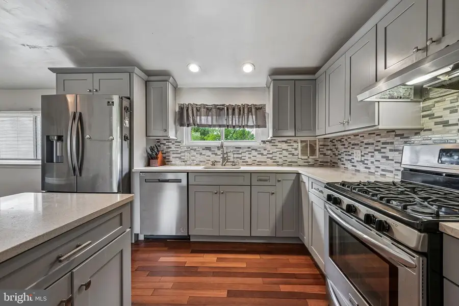 117 Great Oak Rd, Voorhees, NJ 08043 - #2