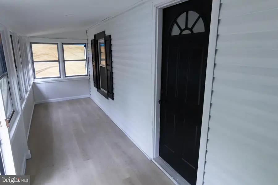 213 W Lake Ave, Blackwood, NJ 08012 - #2