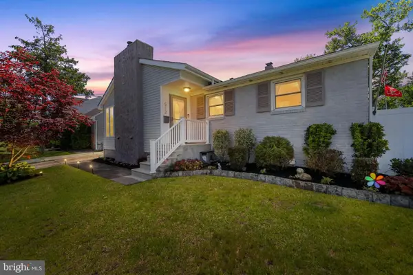 512 W Brooke Ave, MAGNOLIA, NJ 08049