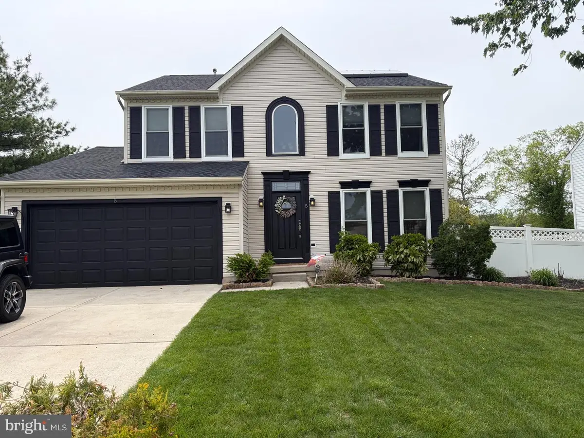 5 Elsworth Dr, Sicklerville, NJ 08081 - #1