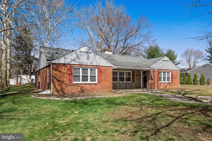 245 Gibbsboro Rd, Clementon, NJ 08021 - #2