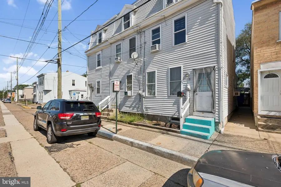 405 Jersey Ave, Gloucester City, NJ 08030 - #2