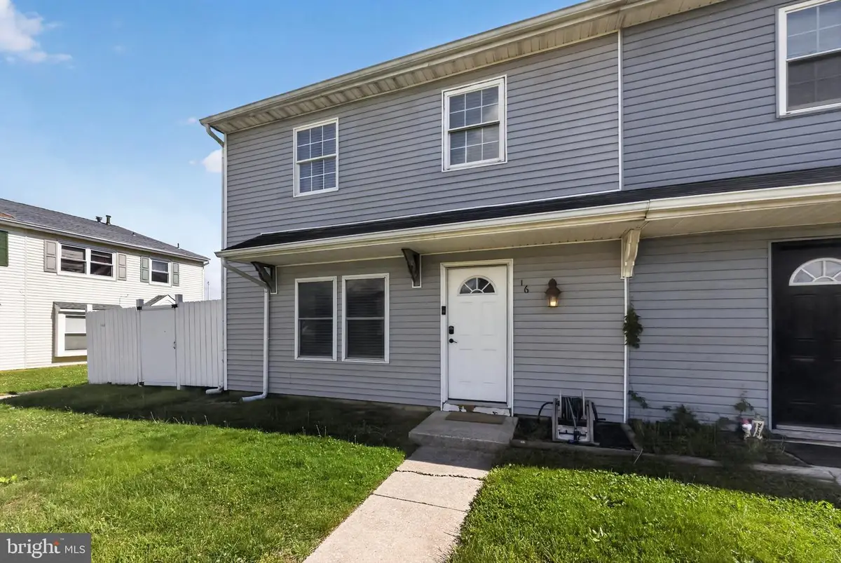 16 Lyric Ct, Sicklerville, NJ 08081 - #1