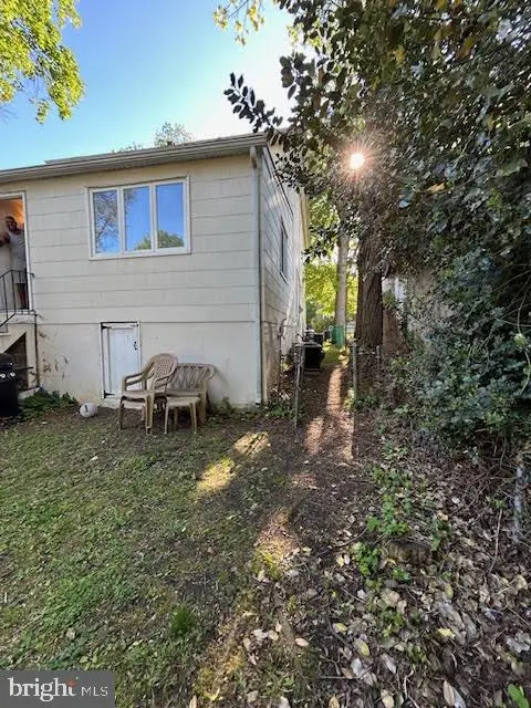 212 N Centre St, Merchantville, NJ 08109 - #3