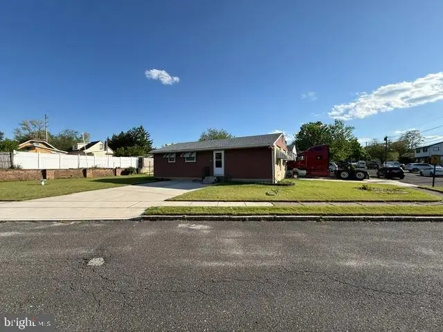 8436 Stow Rd, Pennsauken, NJ 08110 - #3