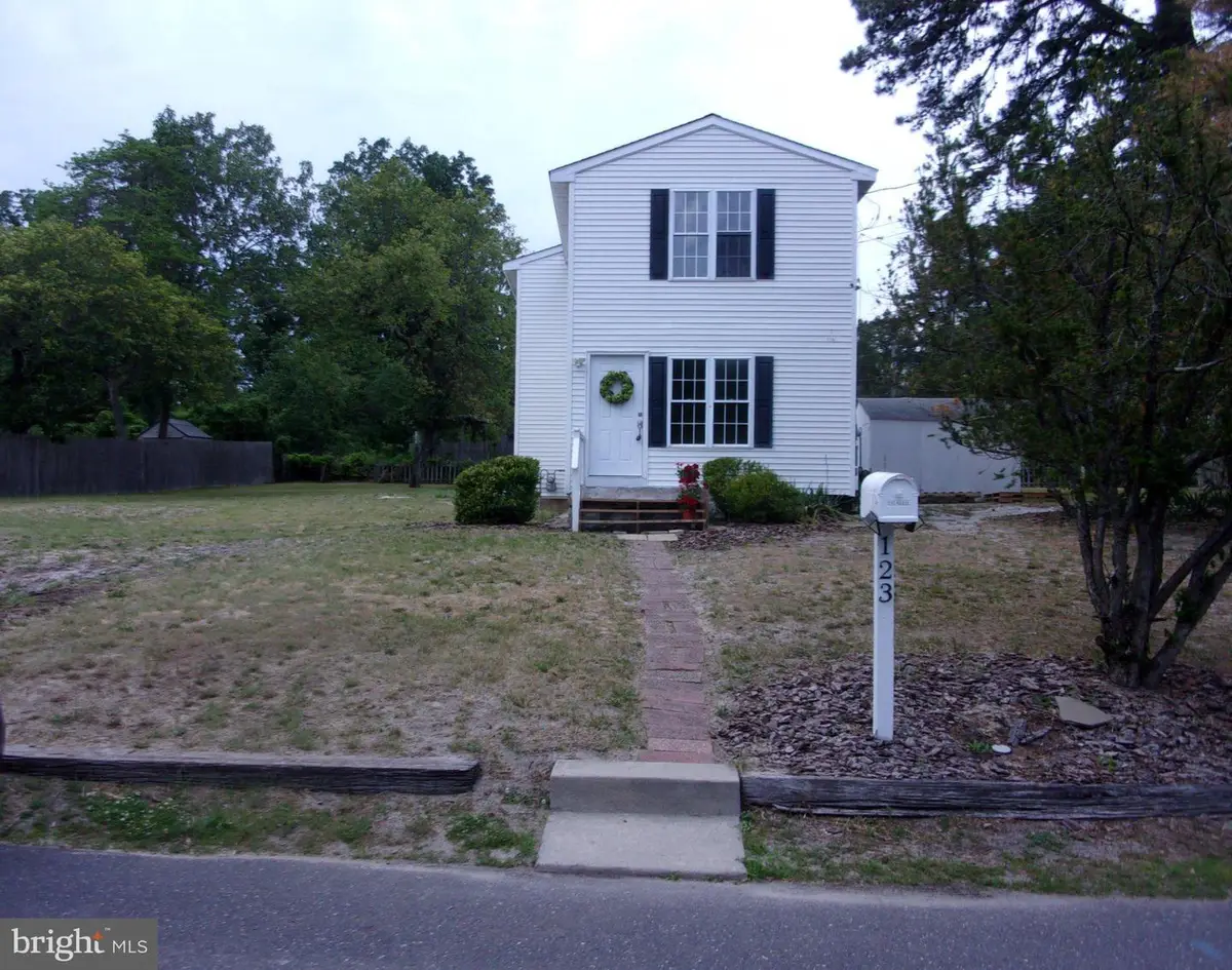 123 Greenwood Ave, Pine Hill, NJ 08021 - #1