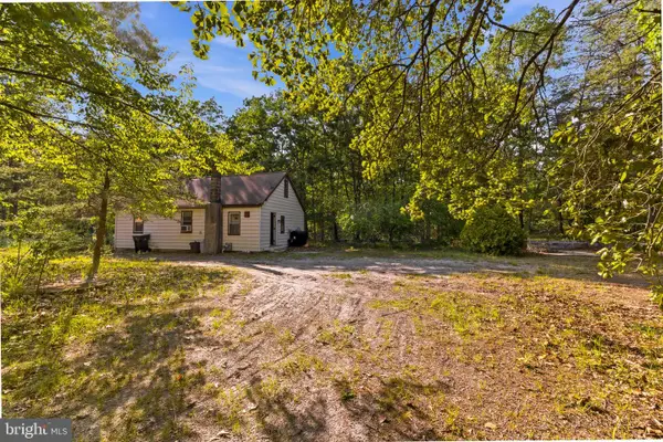988 New Brooklyn Rd, SICKLERVILLE, NJ 08081