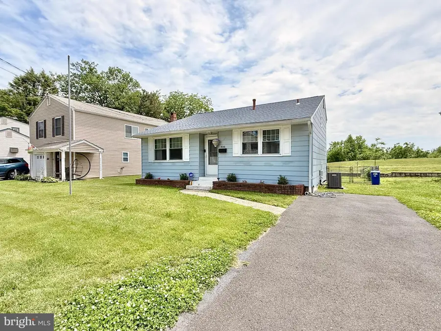 406 Memorial Ave, Gloucester City, NJ 08030 - #2