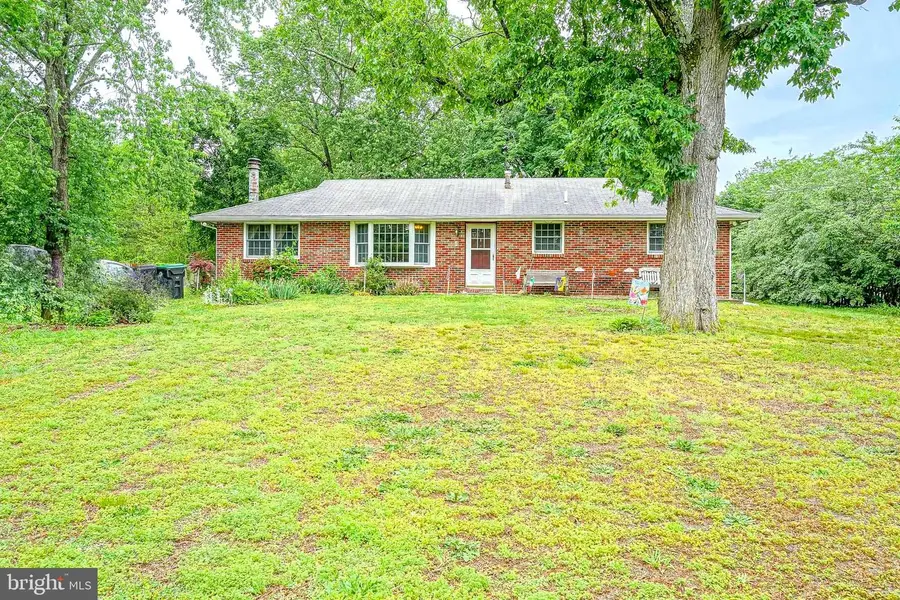 19 W Central Ave, Hammonton, NJ 08037 - #2