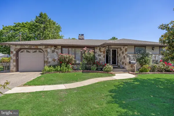 204 Nicholson Rd, MOUNT EPHRAIM, NJ 08059