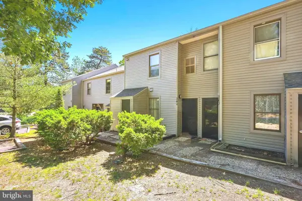 204 Bromley Ests #204, PINE HILL, NJ 08021