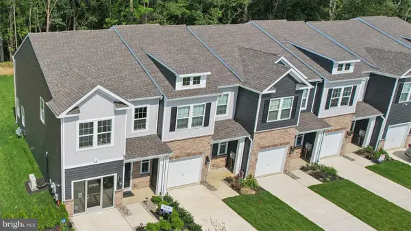49 Robert Drive, RUNNEMEDE, NJ 08078