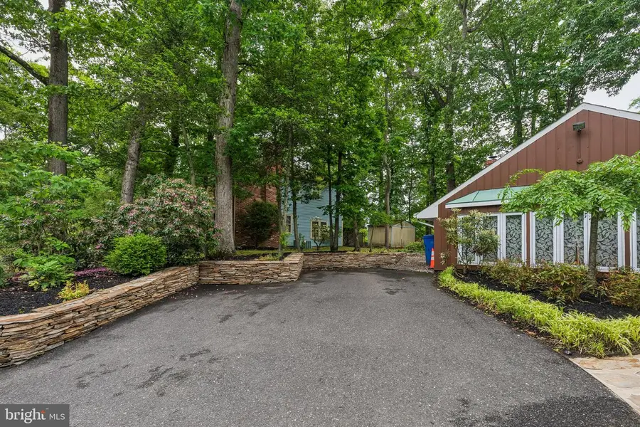 102 N Box Hill Dr, Cherry Hill, NJ 08003 - #3