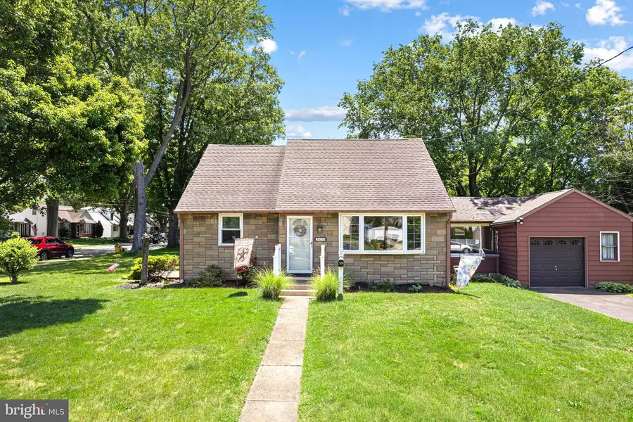 300 W 3rd Ave, Barrington, NJ 08007 - #3