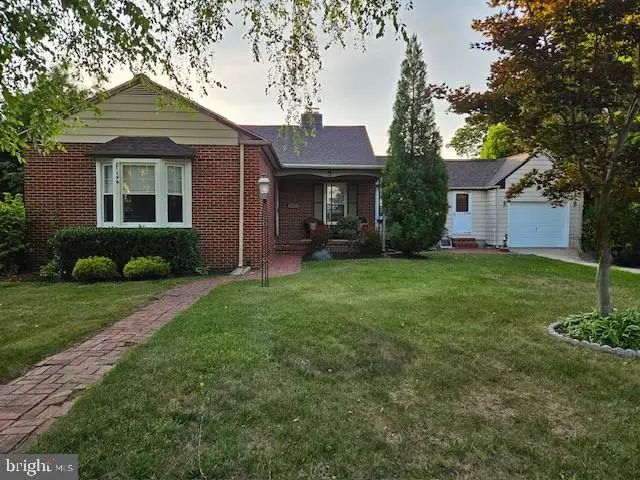 5 E Taunton Ave, Berlin, NJ 08009 - #1