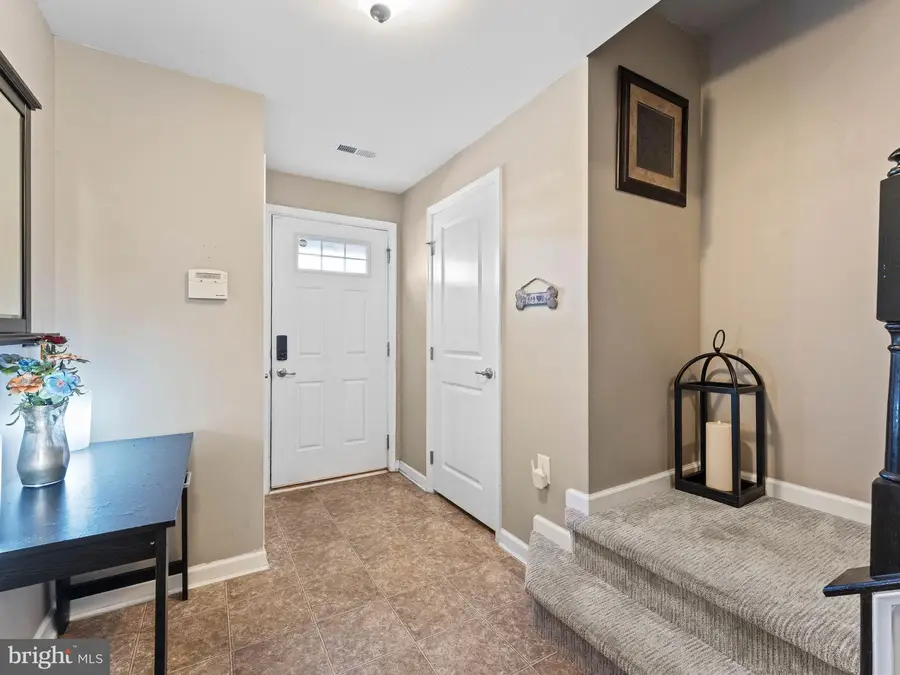21 Tailor Ln, Sicklerville, NJ 08081 - #3