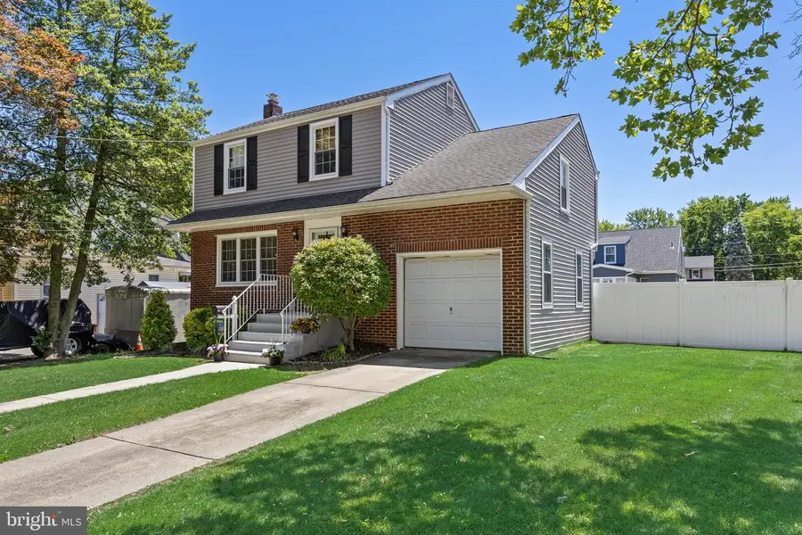 7004 Irving Ave, Pennsauken, NJ 08109 - #2