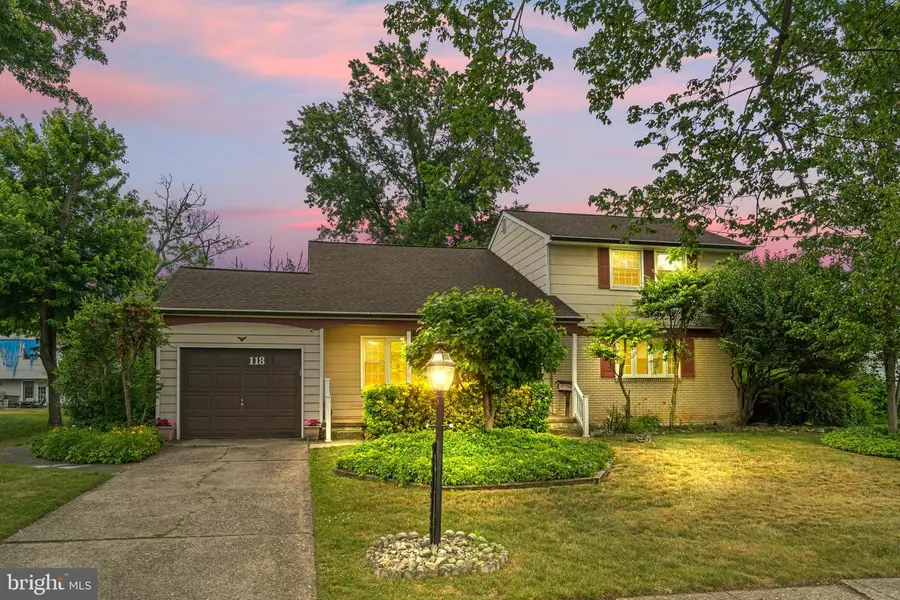 118 Chaucer Pl, Cherry Hill, NJ 08003 - #2
