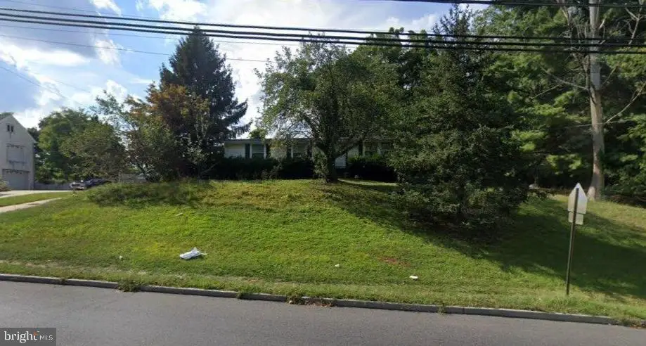 704 Laurel Rd, Lindenwold, NJ 08021 - #1