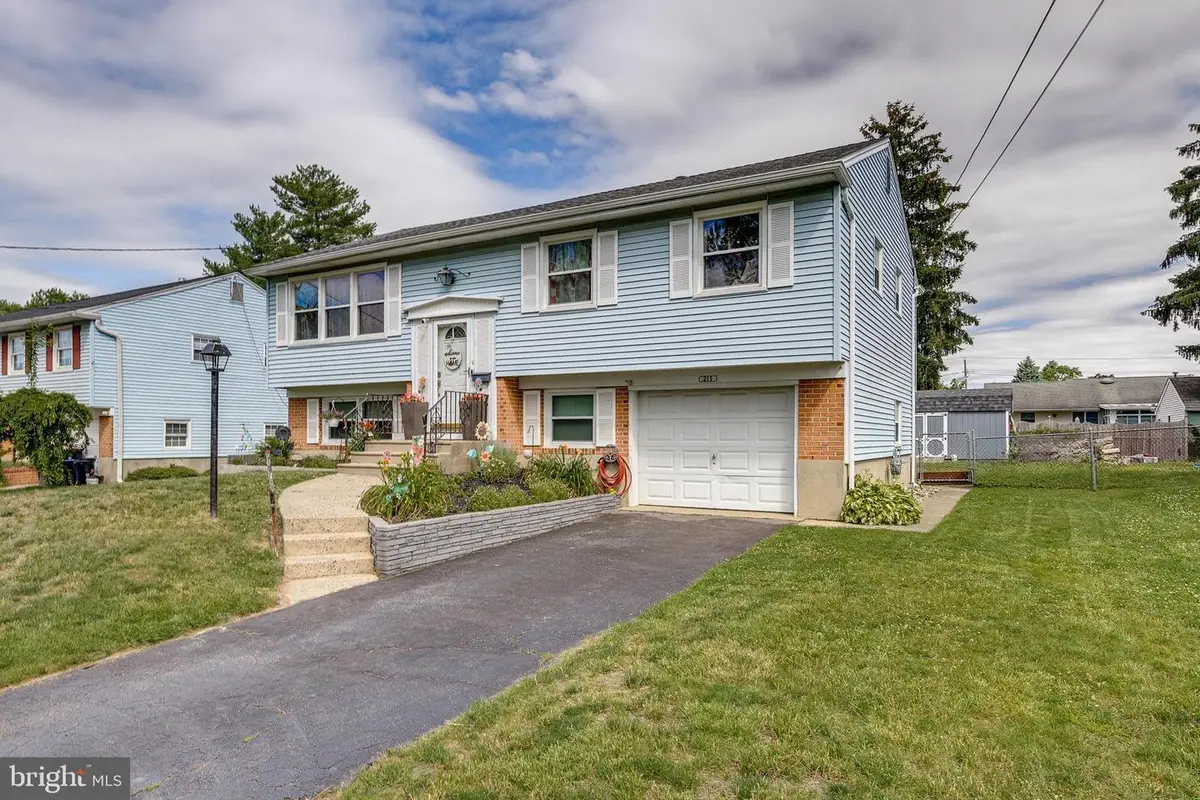 211 Fairmount Ave, Blackwood, NJ 08012 - #1