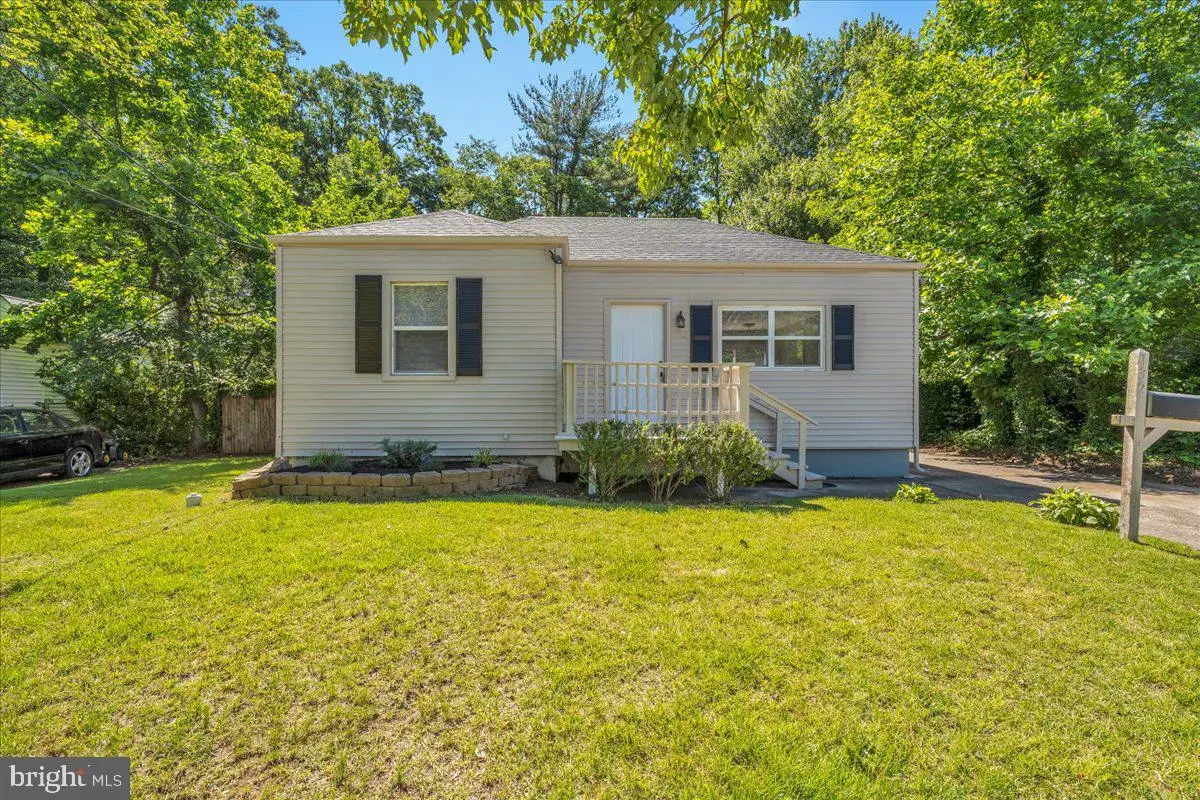 132 Edison Rd, Cherry Hill, NJ 08034 - #1