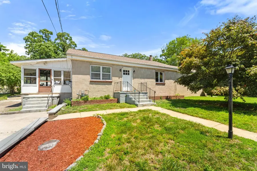 31 E 3rd Ave, Pine Hill, NJ 08021 - #2