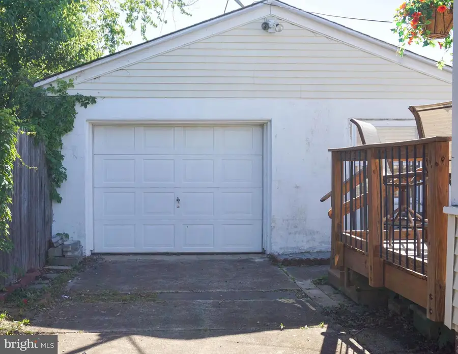 16 Cleveland Ave, Mount Ephraim, NJ 08059 - #3