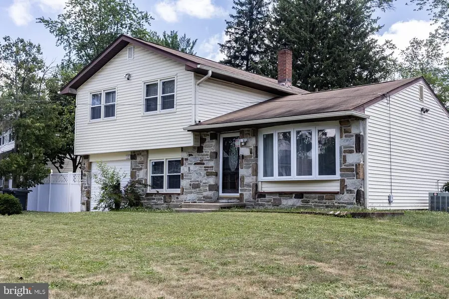 109 Surrey Rd, Voorhees, NJ 08043 - #2