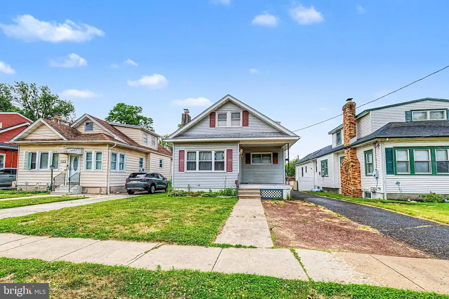 34 Ridgeway Ave, Oaklyn, NJ 08107 - #3