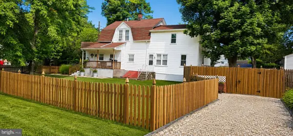 4 N Hilltop Ave, SOMERDALE, NJ 08083