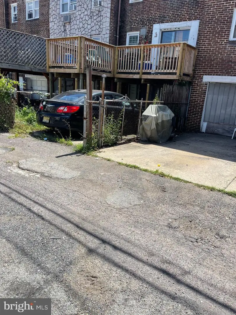 1522 Greenwood Ave, Camden, NJ 08103 - #3
