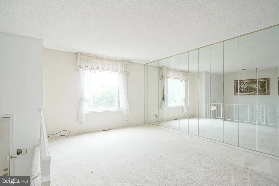 7841 Wyndam Rd, Pennsauken, NJ 08109 - #3