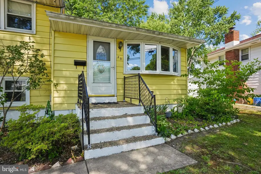 29 Trinity Pl, Barrington, NJ 08007 - #2