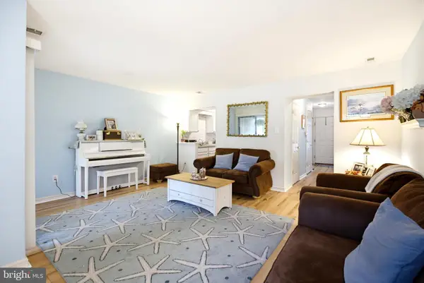 1801 Egg Harbor Rd #308, LINDENWOLD, NJ 08021