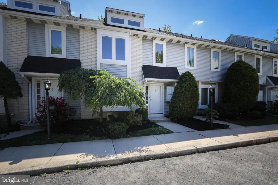 32 Appley Ct, Cherry Hill, NJ 08002 - #2