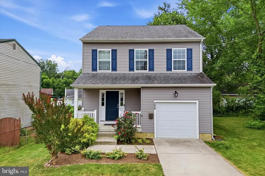 208 E Lafayette Ave, Magnolia, NJ 08049 - #2