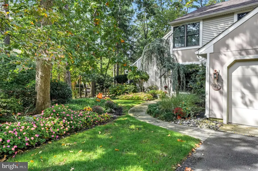 47 Tenby Chase Dr, Voorhees, NJ 08043 - #2
